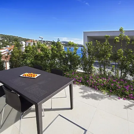 Golden Rays Luxury & Daire Primošten