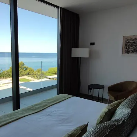 Golden Rays Luxury & Appartement