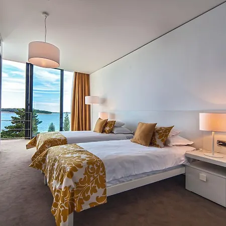 아파트 Golden Rays Luxury & *