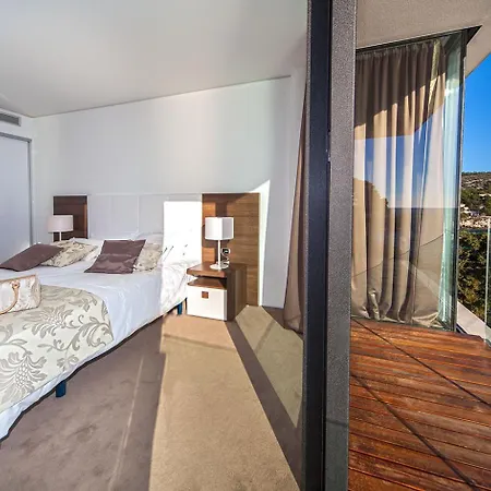 Golden Rays Luxury & Appartement
