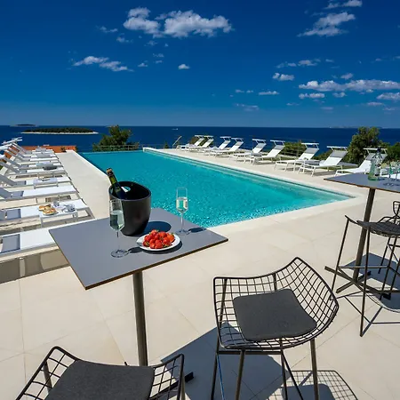 Golden Rays Luxury & 아파트 *