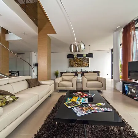 Golden Rays Luxury &