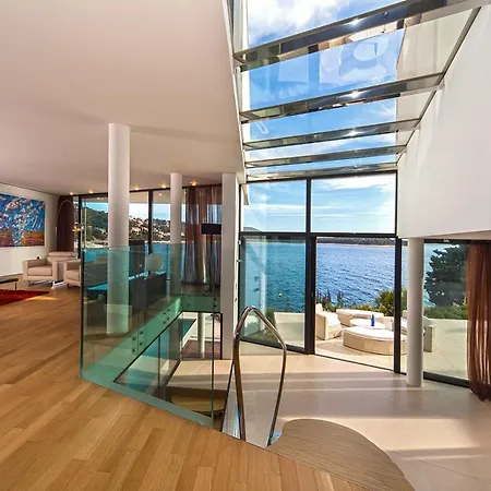 Daire Golden Rays Luxury &