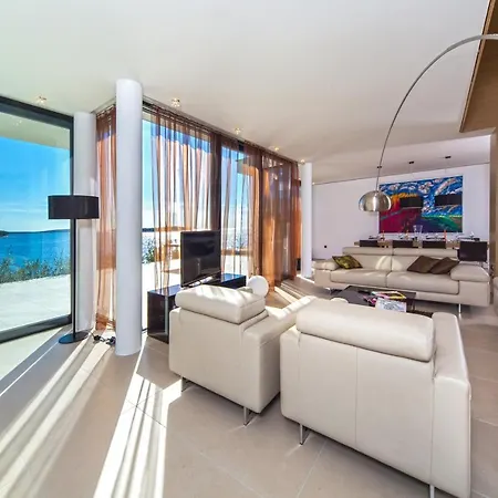 Golden Rays Luxury & Appartement