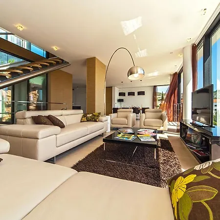 Golden Rays Luxury &