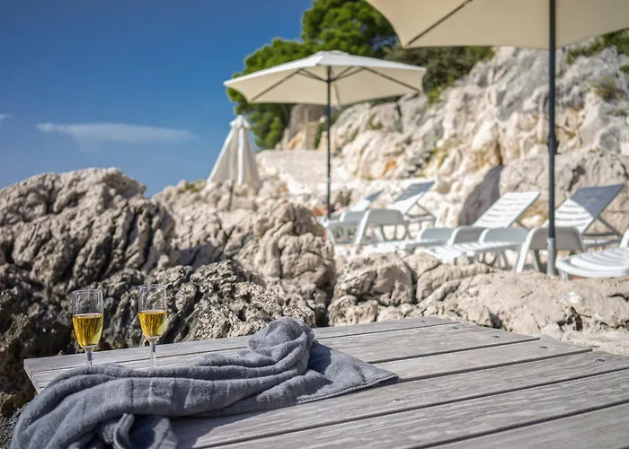 Golden Rays Luxury &