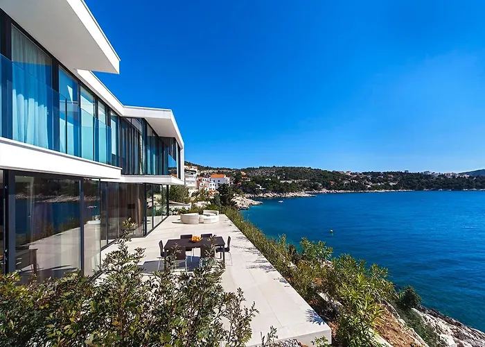 Golden Rays Luxury &