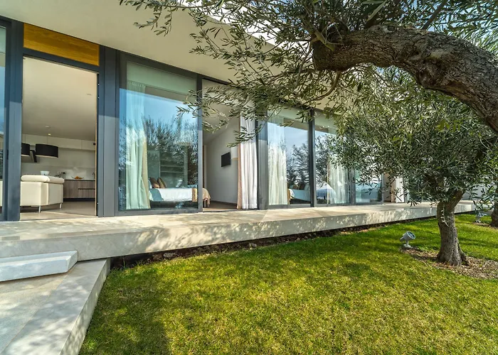 Apartment Golden Rays Luxury &