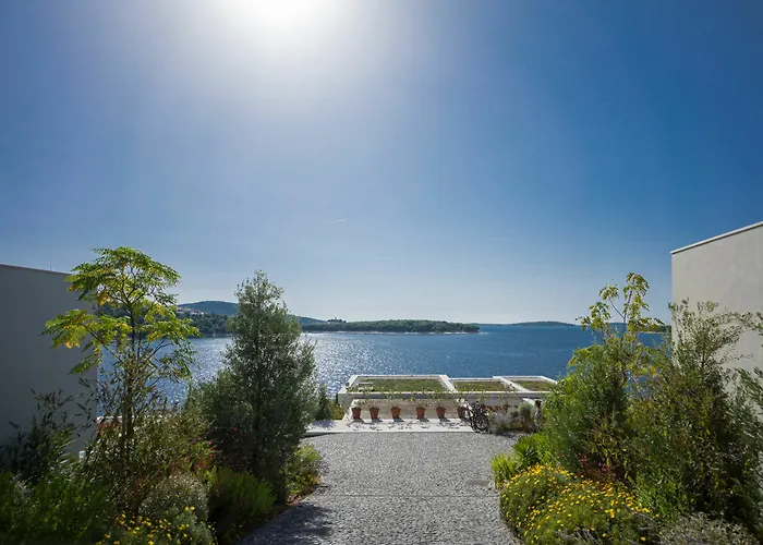 Apartment Golden Rays Luxury &