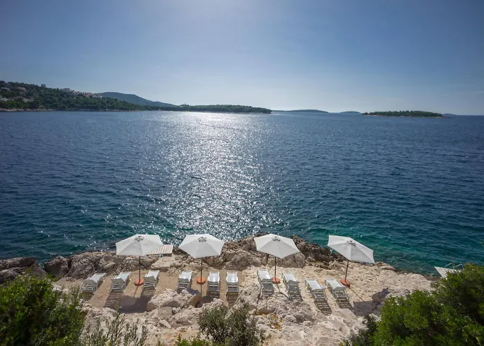 Apartment Golden Rays Luxury & *