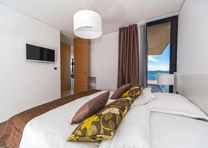 Golden Rays Luxury &