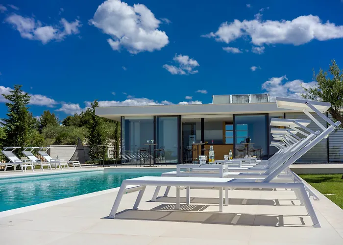 Golden Rays Luxury & * Primošten