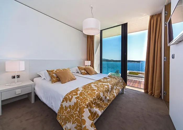 Golden Rays Luxury & * Primošten