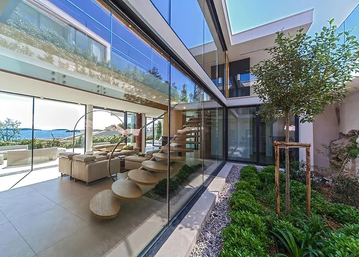 Apartment Golden Rays Luxury &